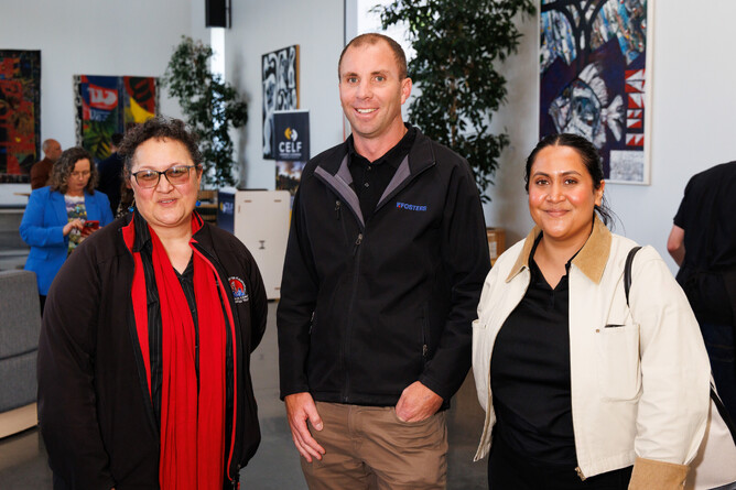 Adam Findlay (centre), with Rangimahora Reddy (left) and Shobana Reddy (Right)