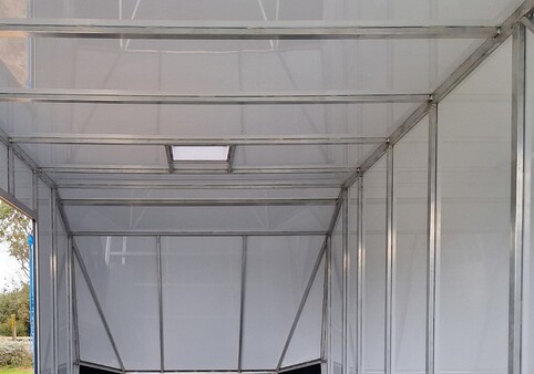 light weight enclosed trailer