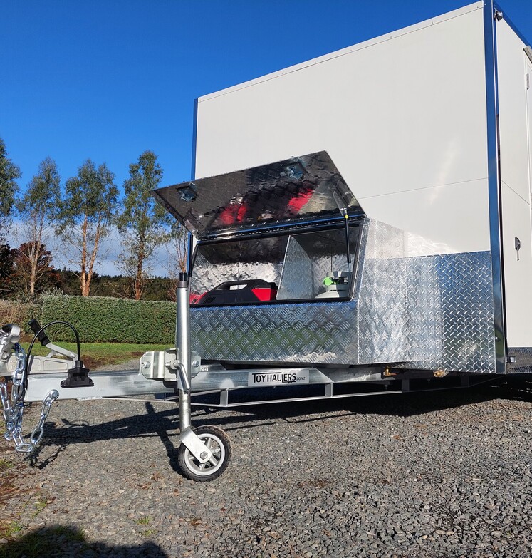 generator enclosed trailer