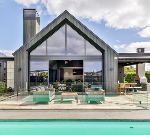 St Kilda outdoor living