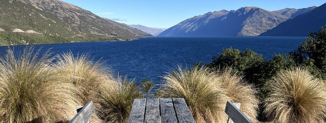 Queenstown Lakeview Picnic
