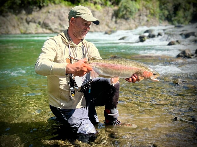 Taupo Trout Guide Rob Vaz