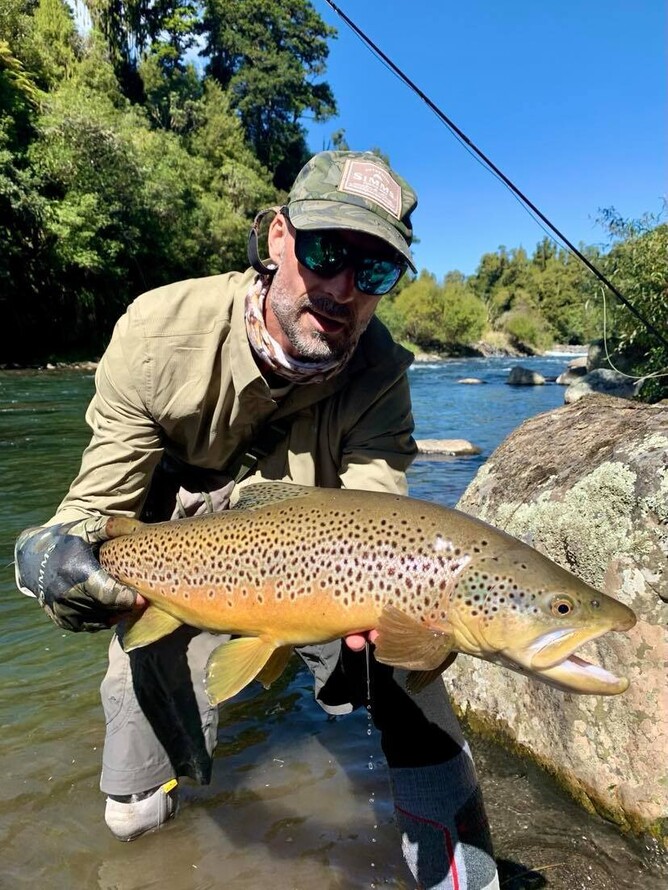 North Island New Zealand Fishing Guide Rob Vaz - Auckland Anglers Club - Auckland