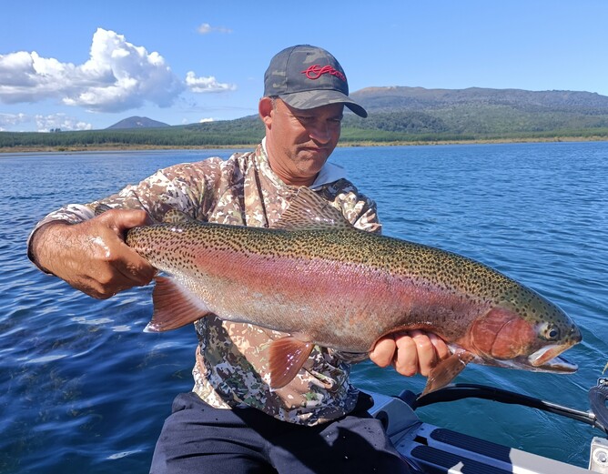Lake Ota Taupo Fly Fishing