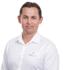 Daniel Harvey - Principal Physiotherapist / Director