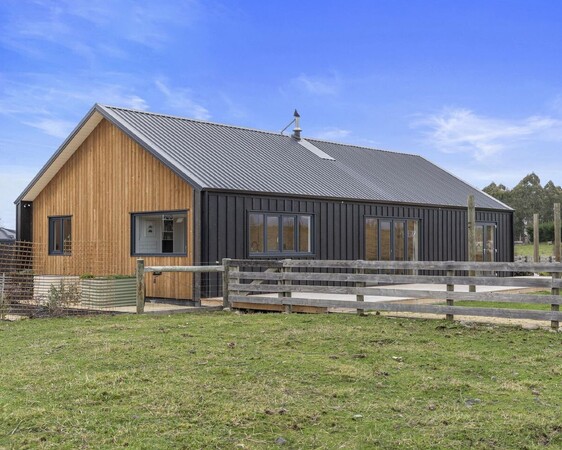 Sustainable rural house design - Canterbury