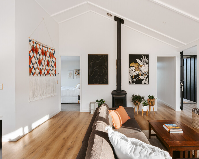 high pitch ceiling with fireplace