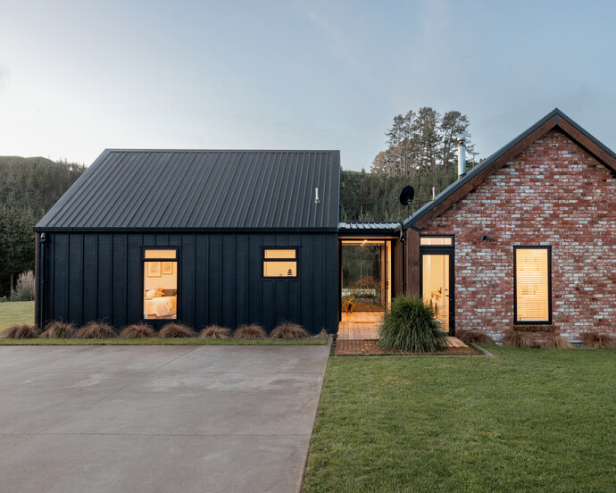 Black board and batten home