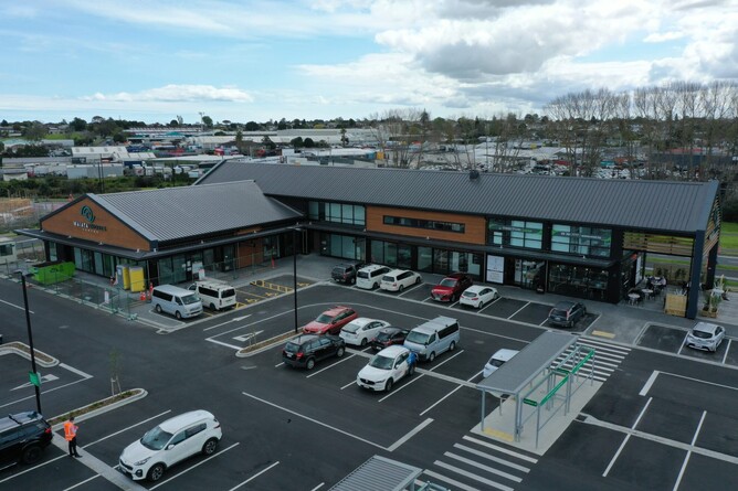 Waiata Shores Retail and Medical Centre (Auckland)