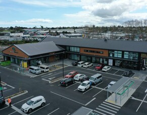 Waiata Shores Retail and Medical Centre (Auckland)