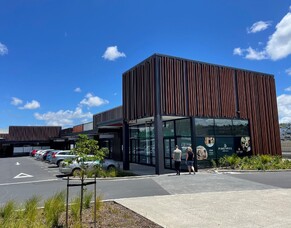 Pine Hill Countdown and Retail Centre (Auckland)
