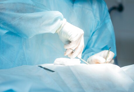 General, Upper GI and Bariatric Surgery - Daniel Mafi is a New Zealand trained General, Laparoscopic and Endoscopic Surgeon with a special interest in weight loss surgery (gastric sleeve surgery and gastric bypass surgery), hernia repairs, and oesophageal and gastric problems including anti-reflux surgery procedures.Based in Tauranga, Daniel has gained a wealth of experience over the past 15 years, working in all of New Zealand’s major centers, covering the full breadth of surgical specialties, including four years of Plastic and Reconstructive surgery.Dr Mafi offers consults at Bay Clinical Specialists, Suites 8 and 9 Promed House.