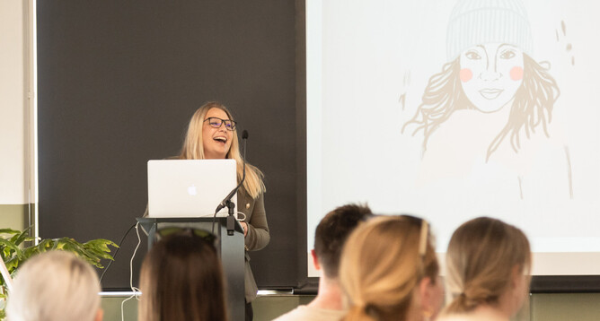Bron talking at a previous Process event