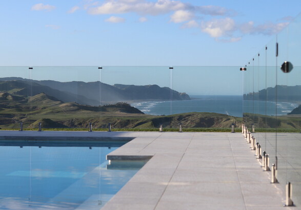 glass pool fencing