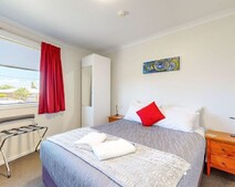 Queen One Bedroom Unit - Learn more