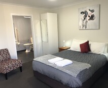 Access Studio - Wheelchair Accessible - Learn more