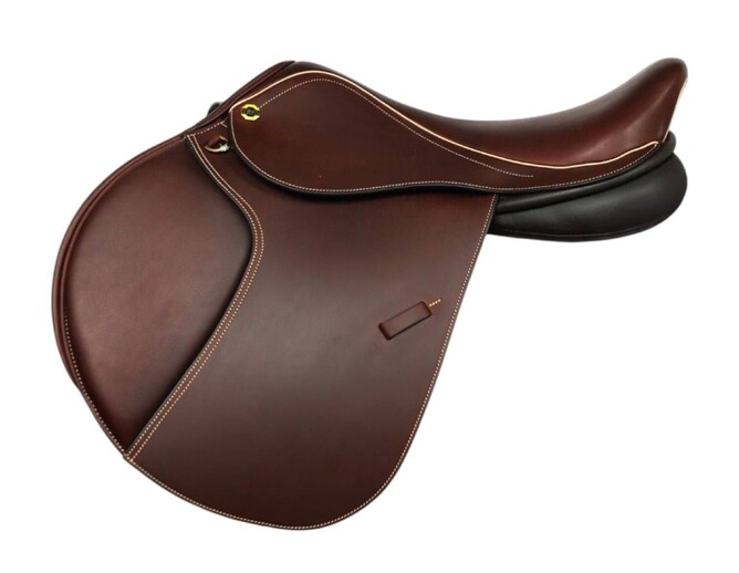 Ideal Jo Jump is the Ultimate Pony Jumping Saddle