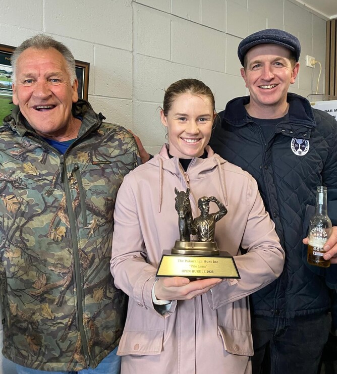 Pete, Elen & Shaun with the Pakuranga Hunt Cup