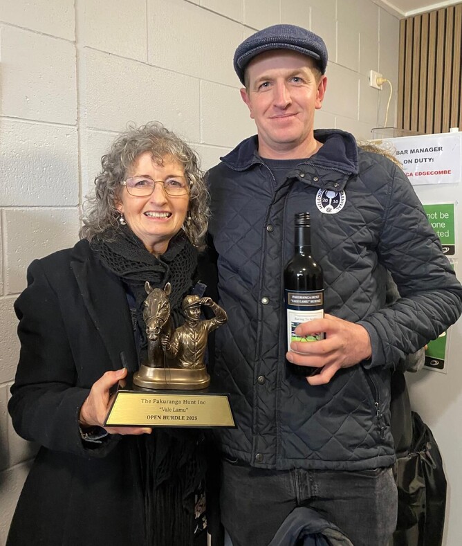 Carol Phelan & Shaun Phelan Pakuranga Hunt Cup