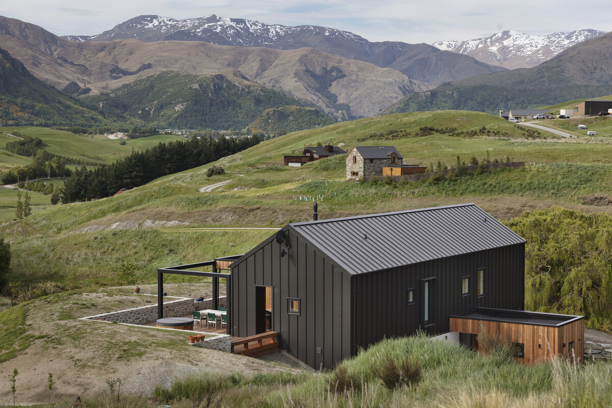 Contemporary House Design At Threepwood, Queenstown