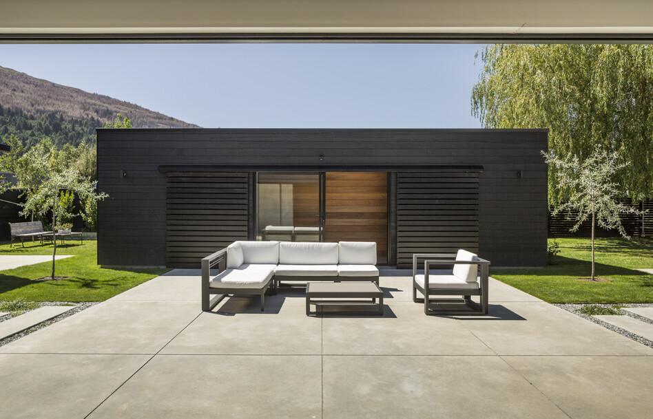 Team Green Architects | Queenstown | Contemporary Sleepout