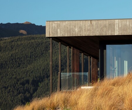 Team Green | Olivers Ridge NZIA Southern Architecture Awards Winner
