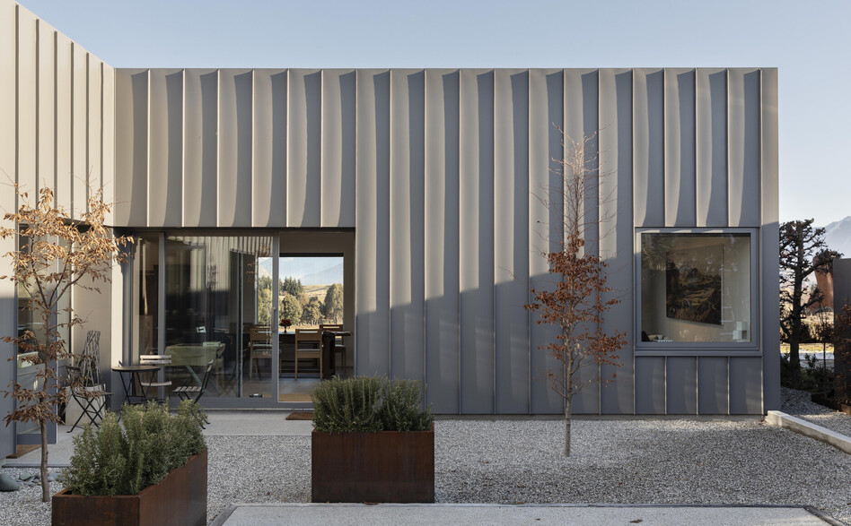 ARROWTOWN | COTTER AVENUE