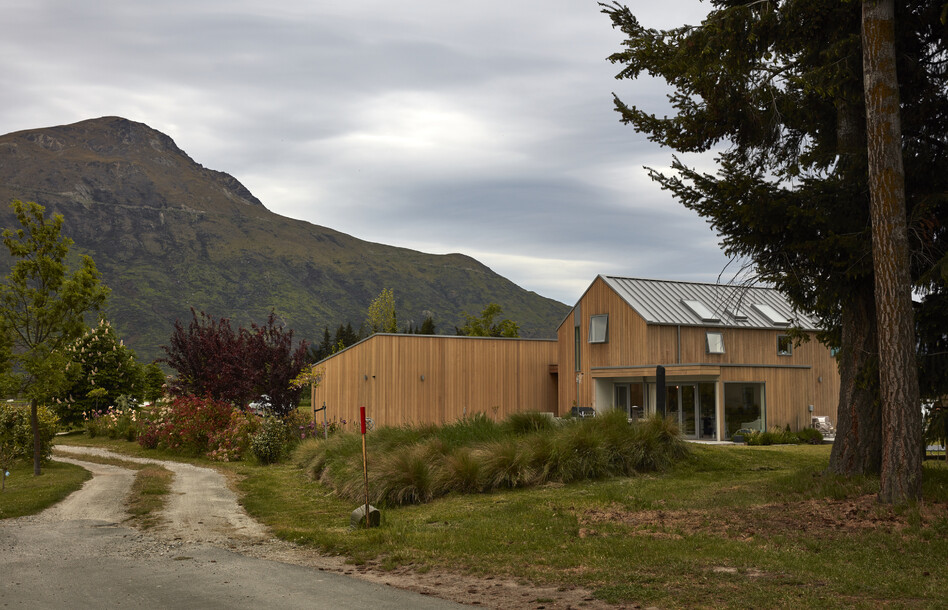 Team Green Architects | Queenstown | Threepwood SIPS Panel House