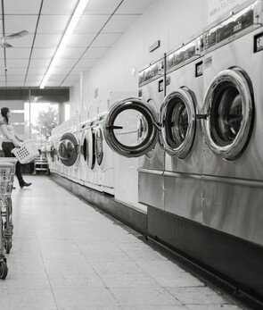 Drycleaning & Laundry