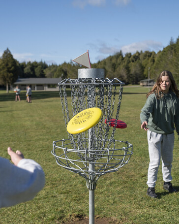 Frisbee Golf activity at Tui Ridge Park, Christian Camp Rotorua