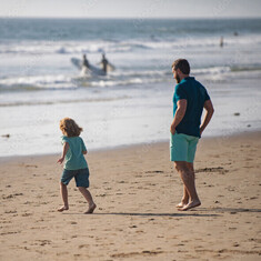 Counselling - father with child on the beach