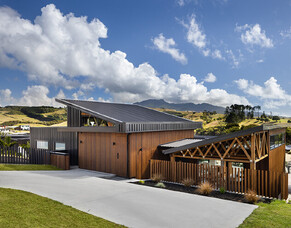 Nixon Homes Wins National Master Builders Supreme Award for Kōtare Grove Build