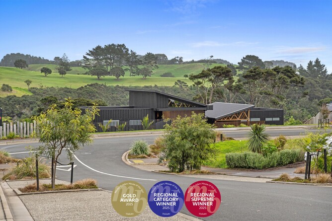 Rangitahi Builder Raglan Waikato Builder Architectural Build Waikato New Home Design and Build Hamilton Builder lifestyle build new home design and build architectural build award winning