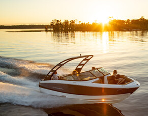 Make Waves with Regal Boats