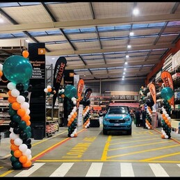 Balloon Decor, Mega Mitre 10, Balloon Columns | Balloon Decor Tauranga