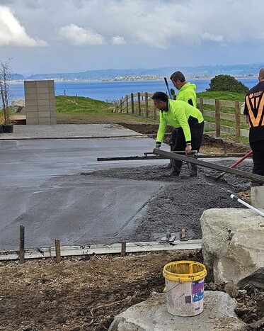 Stylish driveway for a residential property in Rotorua with a view on the lake
