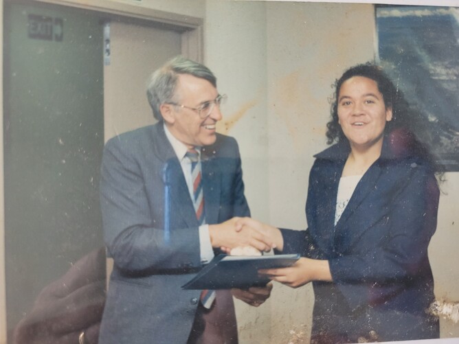David Scott presents Patricia Harry with her centificate on completion of the Community Diabetes Educator course in 1992