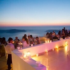 Do I choose an Independent Destination Wedding Planner or a Resort Planner?