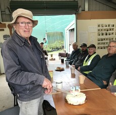 Trees are not immortal