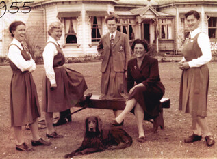 Alumnae - Kaahui Aakonga o Mua