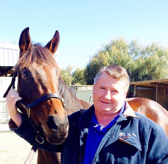 Keith with his syndicated horse, Hot In High Heels.