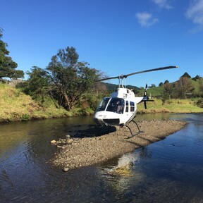 helicopter lifting