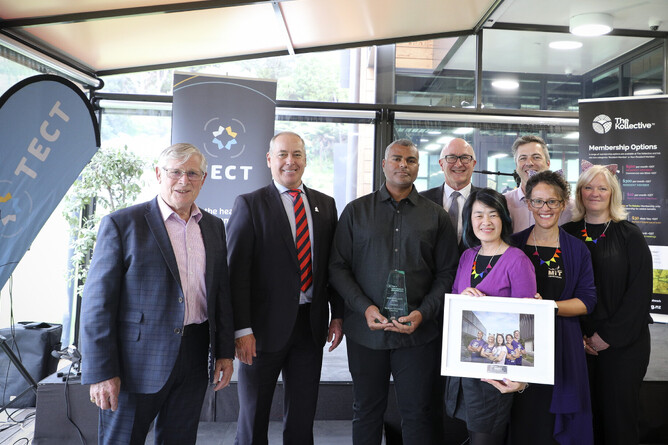 The STEMFest team receive award from Mayors