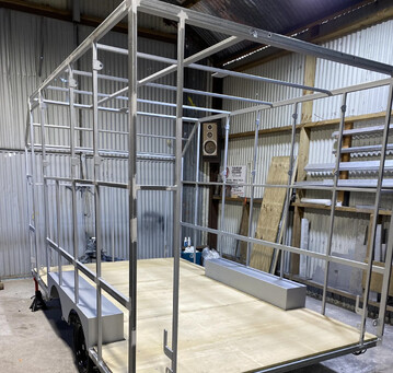 Custom tandem axel trailer 