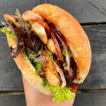 PHAT PATTIE - Gourmet Burgers filled with fresh fun vibes