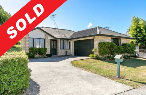 10 Antrim Place, Hamilton