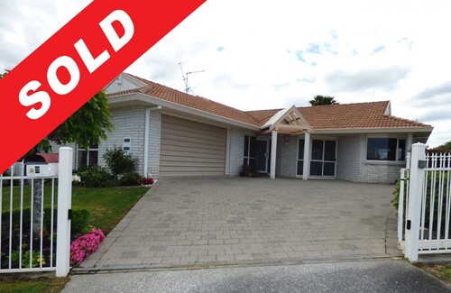 2 Sunset Close, Western Heights