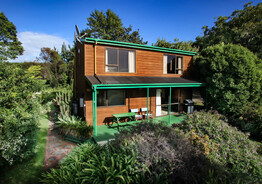 Capeview Cottage | Opotiki | Bay of Plenty