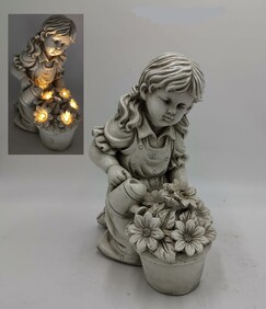 Girl Watering Flowers (with solar lights)