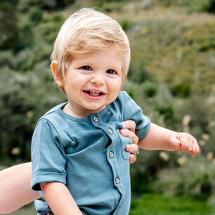 Childrens fashion photography for Kauri and Sons outdoor location